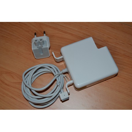 Apple Macbook pro 15 aluminum unibody